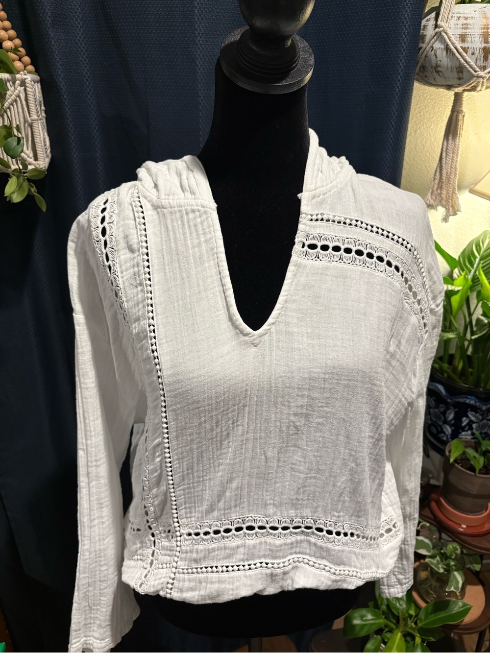 O'Neill White V-Neck Hoodie With Crochet Trim